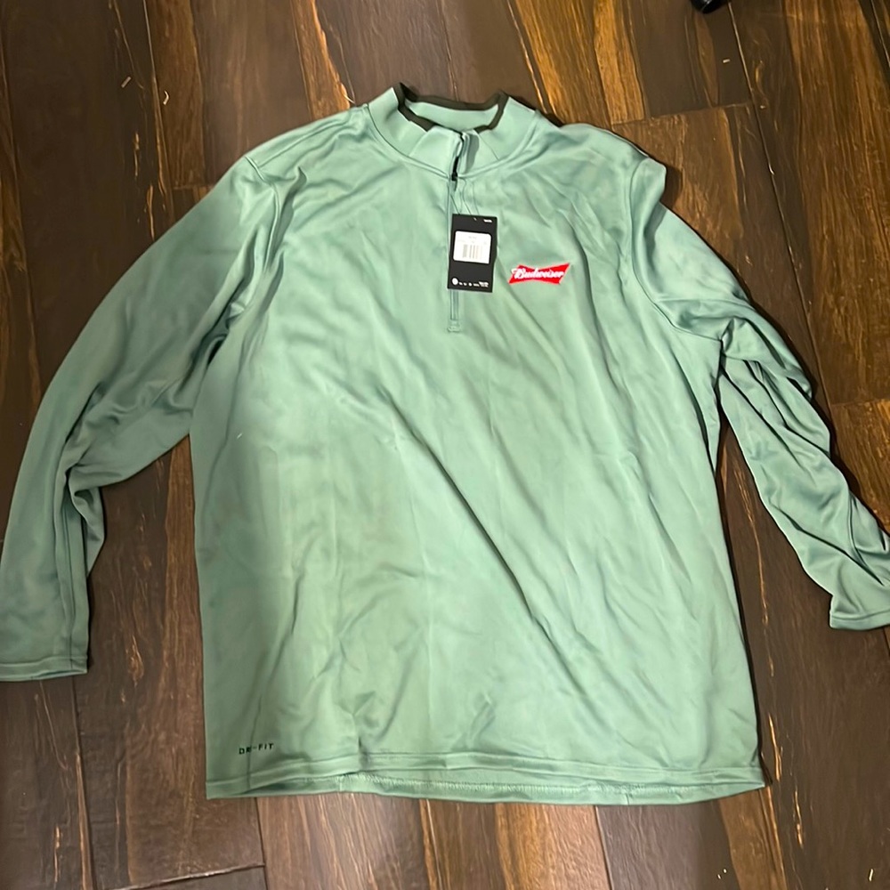 Men’s 2xl Nike dry fit long sleeve shirt with Budweiser logo